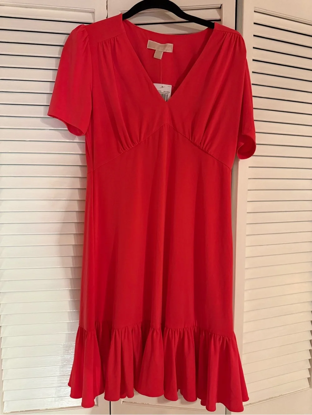 Apple Red Michael Kors V-Neck Short Sleeve Ruffle Hem Dress